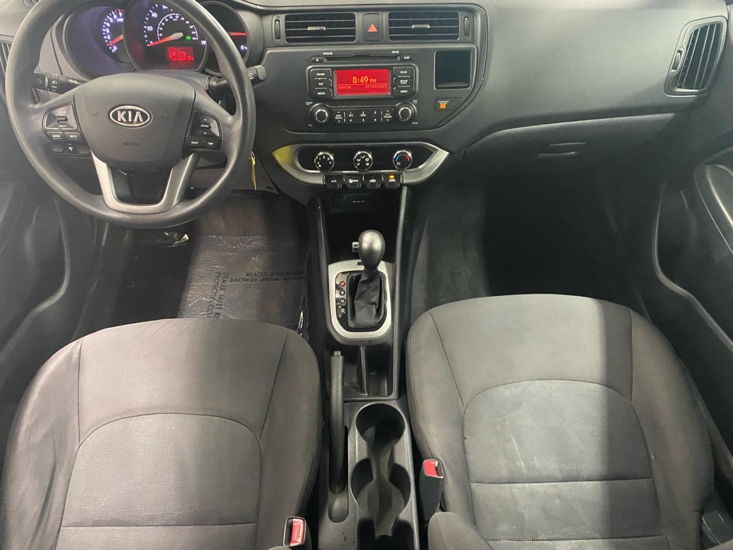 2013 SILVER Kia Rio LX (KNADM4A31D6) with an 1.6L L4 DOHC 16V engine, located at 533 S West End Blvd., Quakertown, PA, 18951, (877) 257-4995, 40.343994, -75.303604 - Photo#6